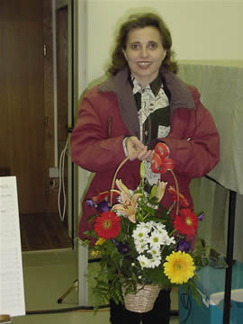 Photo greeting Alma's mezzo-soprano soloist Mária Horváth backstage. János Richter Hall, Győr, Hungary (15 October 2002)