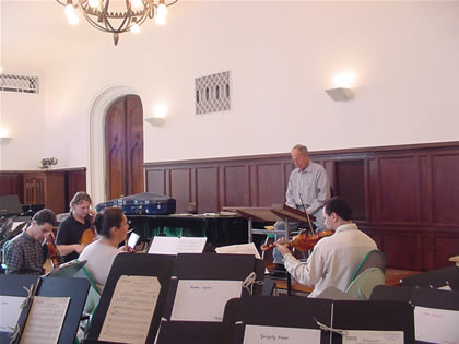 Photo of Rehearsal: Harold Schiffman with Auer Quartet. Budapest, Hungary (1 October 2004)