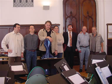 Photo after rehearsing – (L to R) Auer Quartet:  Gábor Sipos, violin; Csaba Gálfi, viola; Akos Takács, violoncello; Zsuzsanna Berentés violin; with David Zsolt Király (President, Kiraly  Music Network), recording producer in Hungary; Harold Schiffman; Mátyás Antal. Budapest, Hungary (1 October 2004)