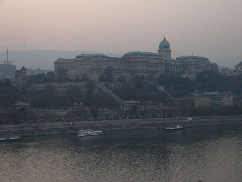 Photo of the torch-lit Memorial March in Budapest on the Eve of 23 October 2008