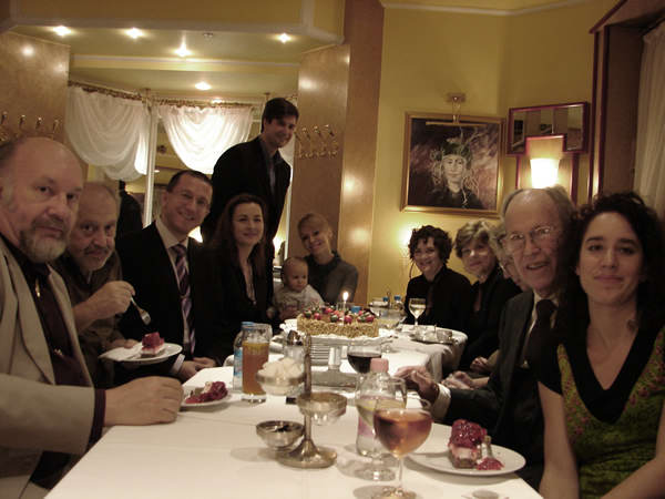 Photo toasting the European première of Alma at Győr's Patio Restaurant, Győr, Hungary (16 October 2008)