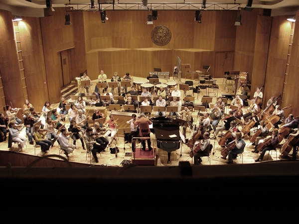 Photo of the Győr Philharmonic Orchestra, under Mátyás Antal, conductor, rehearsing Alma. Győr, Hungary (14 October 2008)